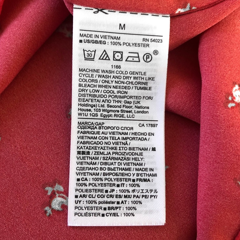 GAP - Rose Flutter Top - Picture 10 of 10